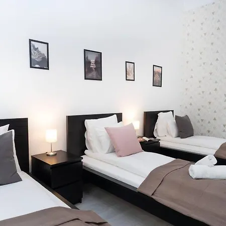 Central And New Design Apartment Budapest Exterior photo