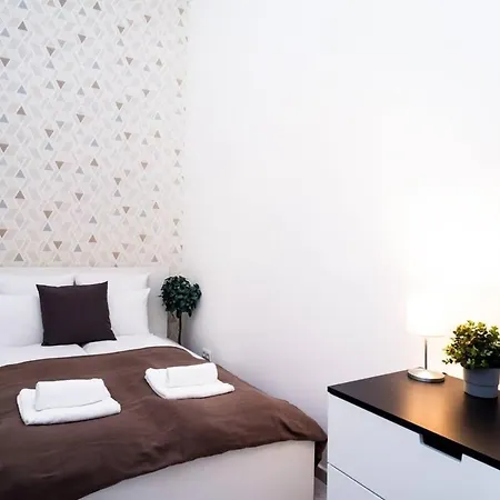 Central And New Design Apartment Budapest Exterior photo